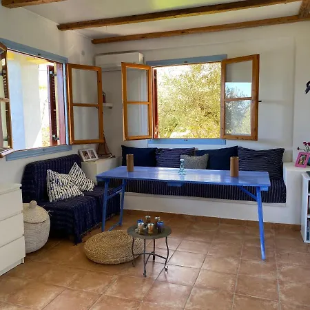 Peaceful Amongst Olive Groves By The Sea Holiday home *