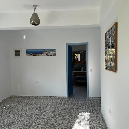 Peaceful Amongst Olive Groves By The Sea Holiday home *