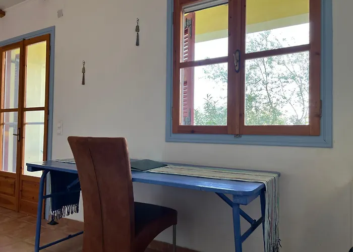 Casa de Férias Peaceful Amongst Olive Groves By The Sea