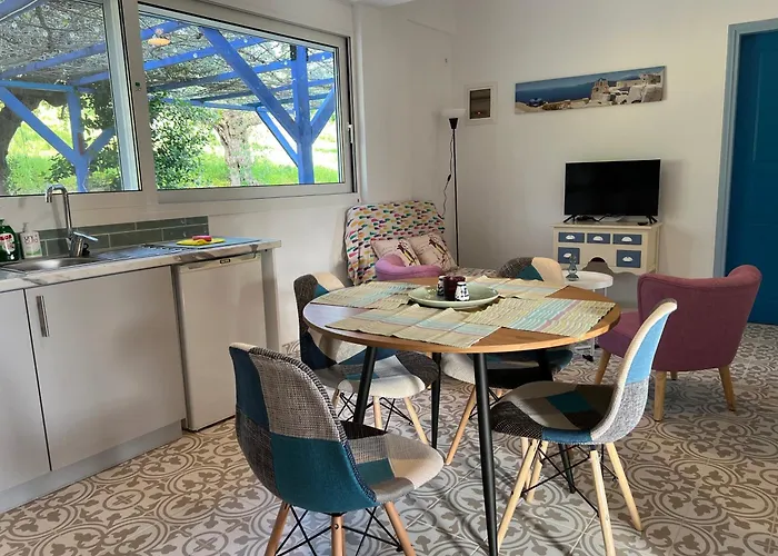 Casa de Férias Peaceful Amongst Olive Groves By The Sea *