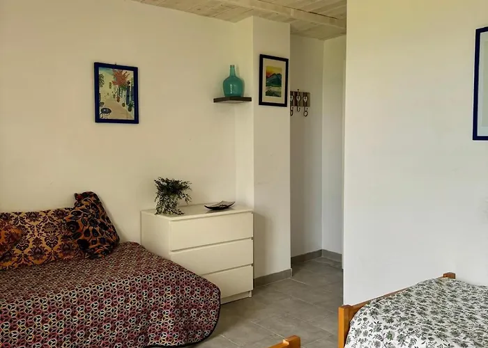 Peaceful Amongst Olive Groves By The Sea Casa de Férias Koroni (Messinia)